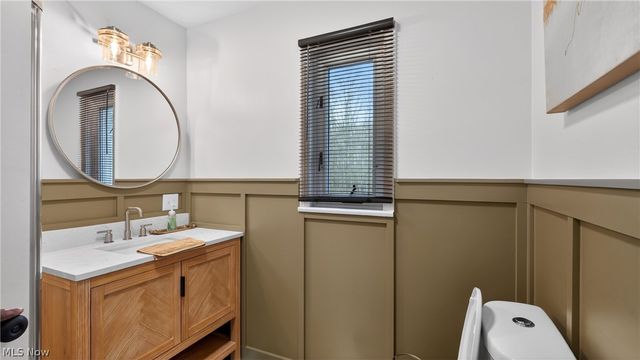 2382 Warren Burton Road, Southington, OH 44470