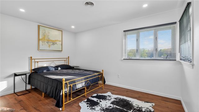 2382 Warren Burton Road, Southington, OH 44470
