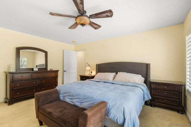 11762 Calle Vivienda, San Diego, CA 92128