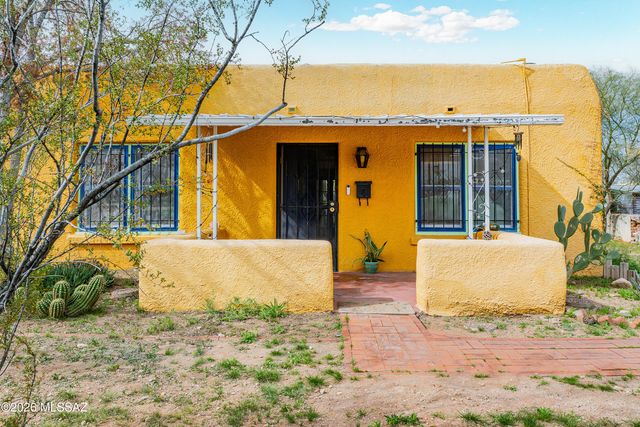 1317 N Dodge Boulevard, Tucson, AZ 85716