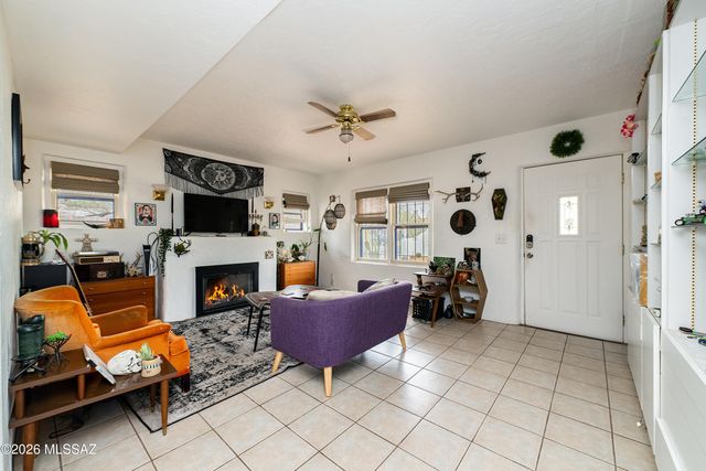 1317 N Dodge Boulevard, Tucson, AZ 85716