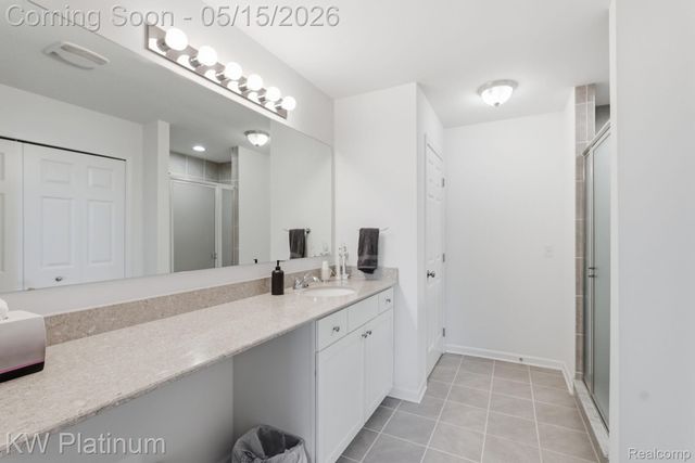 51743 Water Mark Drive, Macomb Township, MI 48042