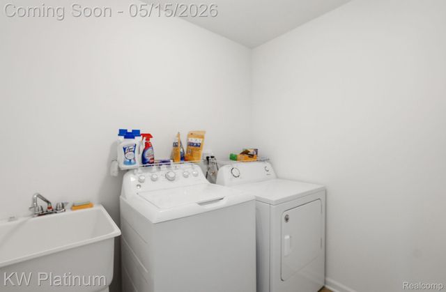 51743 Water Mark Drive, Macomb Township, MI 48042