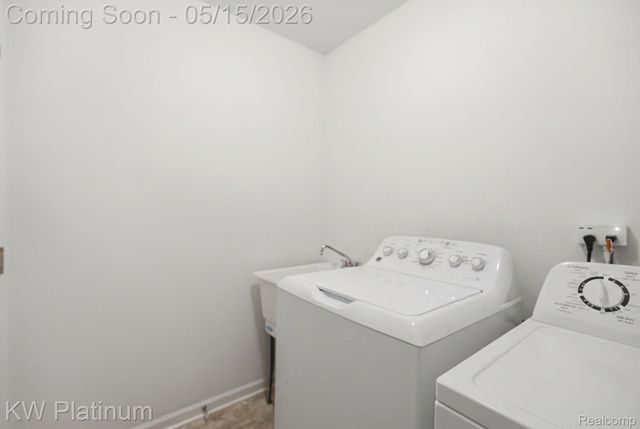 51743 Water Mark Drive, Macomb Township, MI 48042