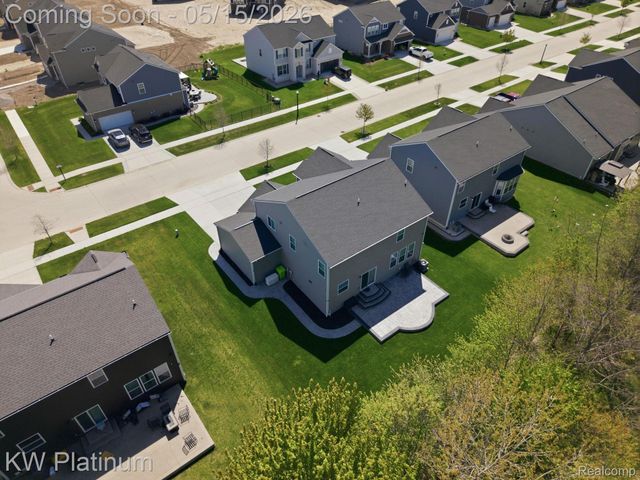 51743 Water Mark Drive, Macomb Township, MI 48042