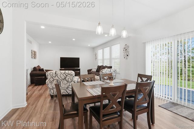 51743 Water Mark Drive, Macomb Township, MI 48042
