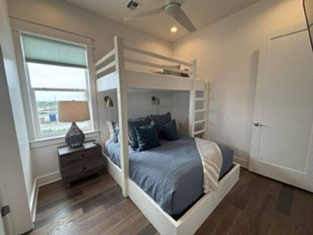 600 Center Square N 1, Port Aransas, TX 78373