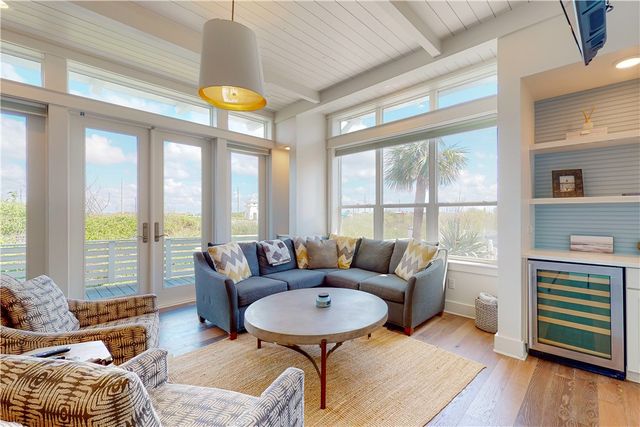 600 Center Square N 1, Port Aransas, TX 78373