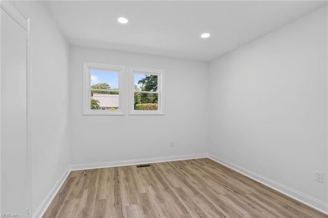 3733 Virginius DR, Virginia Beach, VA 23452