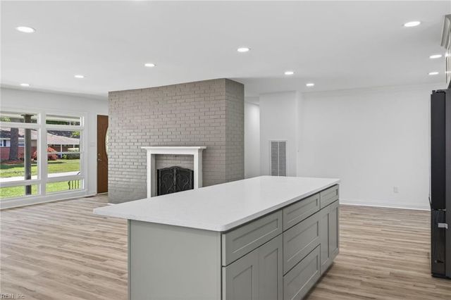 3733 Virginius DR, Virginia Beach, VA 23452