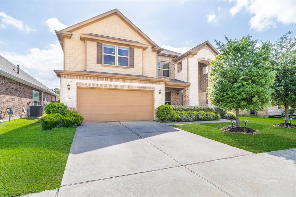 15706 Easton Gate Lane, Houston, TX 77044