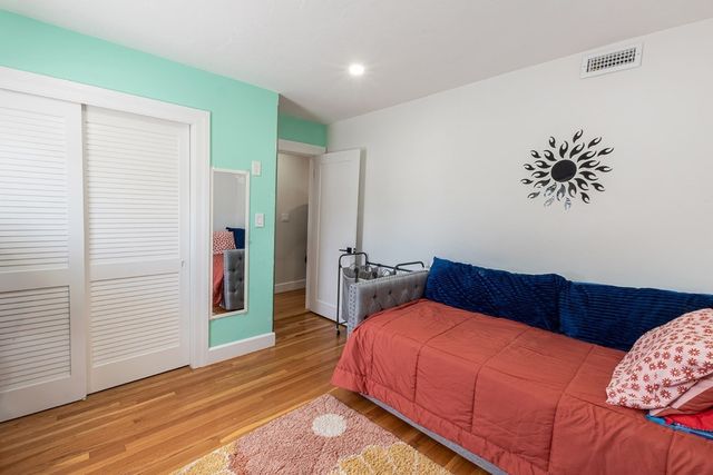 16 Thayer Street, Worcester, MA 01603