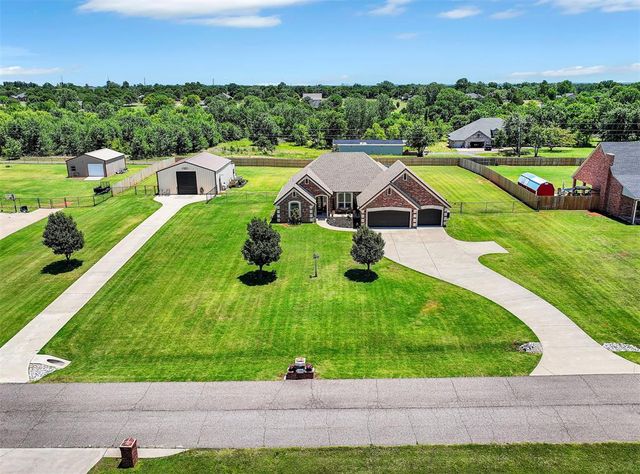 1389 County Street 2989, Blanchard, OK 73010