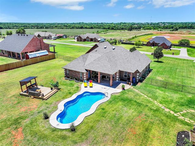 1389 County Street 2989, Blanchard, OK 73010