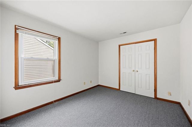 1873 Haviland DR, Virginia Beach, VA 23454