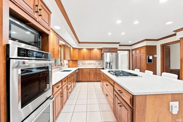 6409 Post Road, Fort Wayne, IN 46814
