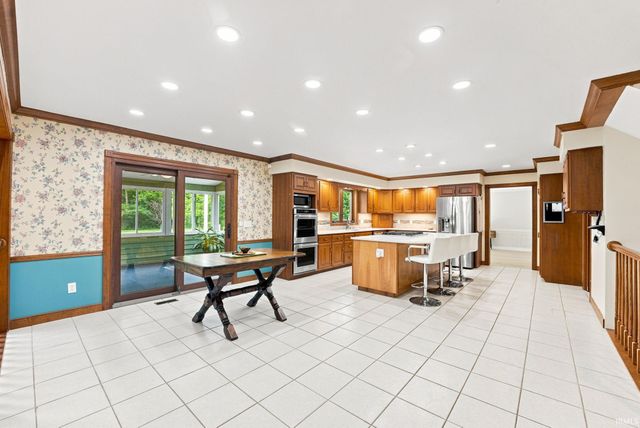 6409 Post Road, Fort Wayne, IN 46814