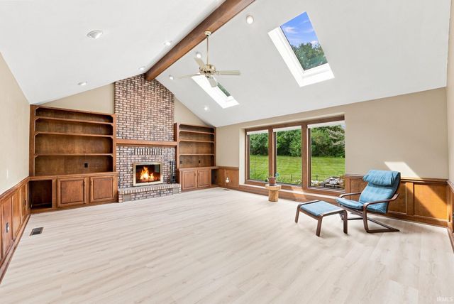 6409 Post Road, Fort Wayne, IN 46814
