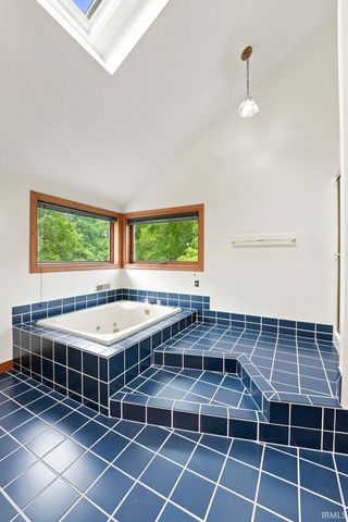 6409 Post Road, Fort Wayne, IN 46814