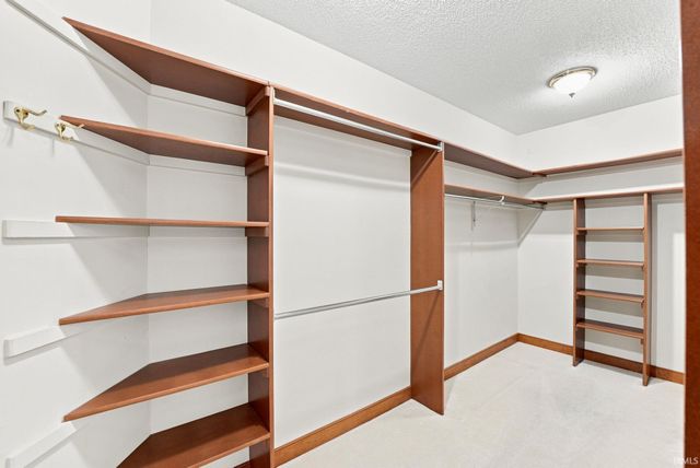 6409 Post Road, Fort Wayne, IN 46814