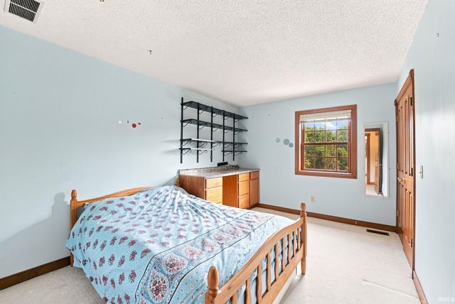 6409 Post Road, Fort Wayne, IN 46814