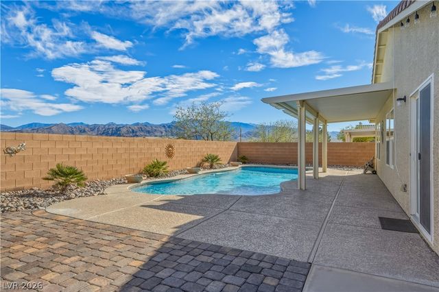 3940 East Gunnison Avenue, Pahrump, NV 89061