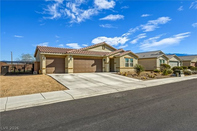 3940 East Gunnison Avenue, Pahrump, NV 89061