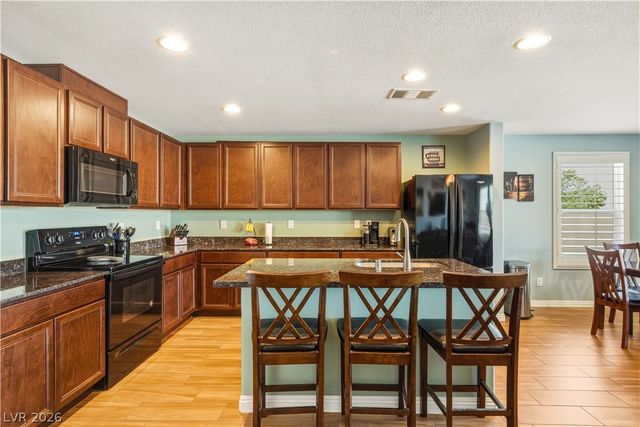 3940 East Gunnison Avenue, Pahrump, NV 89061