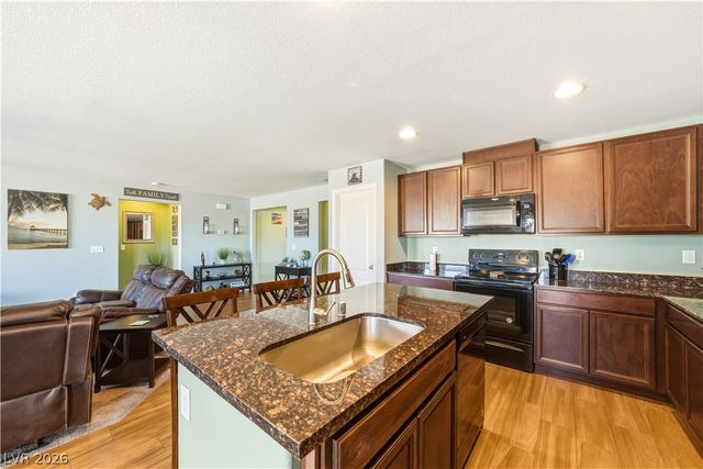 3940 East Gunnison Avenue, Pahrump, NV 89061