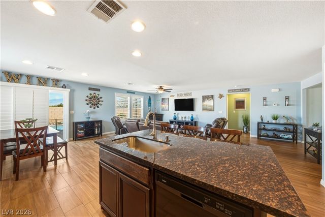 3940 East Gunnison Avenue, Pahrump, NV 89061