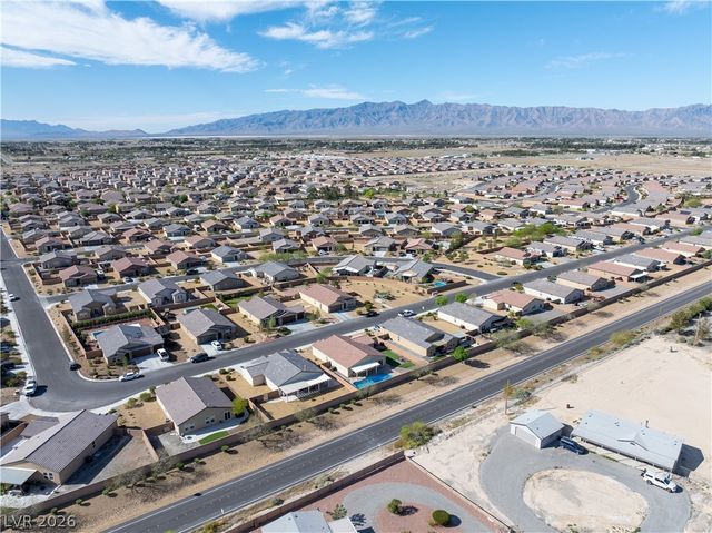 3940 East Gunnison Avenue, Pahrump, NV 89061