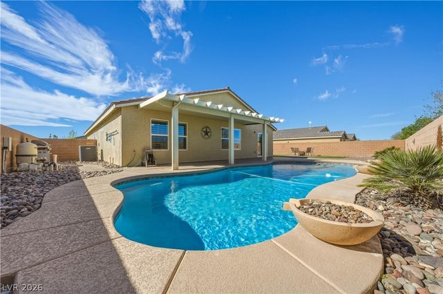 3940 East Gunnison Avenue, Pahrump, NV 89061