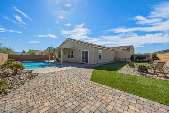 3940 East Gunnison Avenue, Pahrump, NV 89061