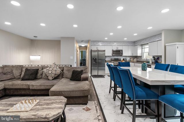 11600 PISCATAWAY RD, Clinton, MD 20735