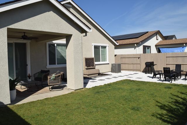 2064 Longmire Loop, Roseville, CA 95747