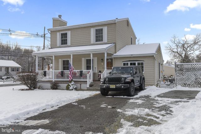 94 GROVEVILLE RD, Trenton, NJ 08620