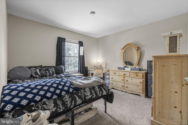 94 GROVEVILLE RD, Trenton, NJ 08620