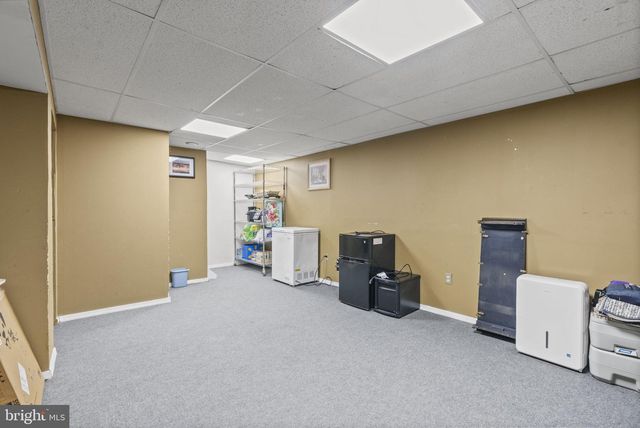 94 GROVEVILLE RD, Trenton, NJ 08620