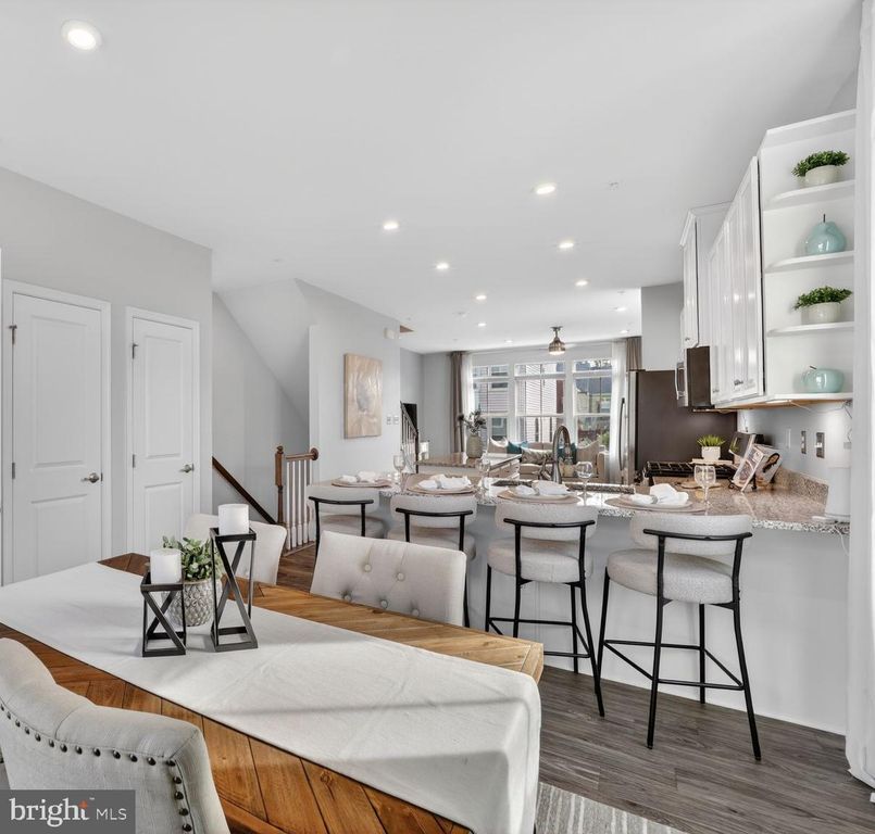 Image 11 of property listing at 3111 POTTERS HILL RD, Hanover, MD 21076