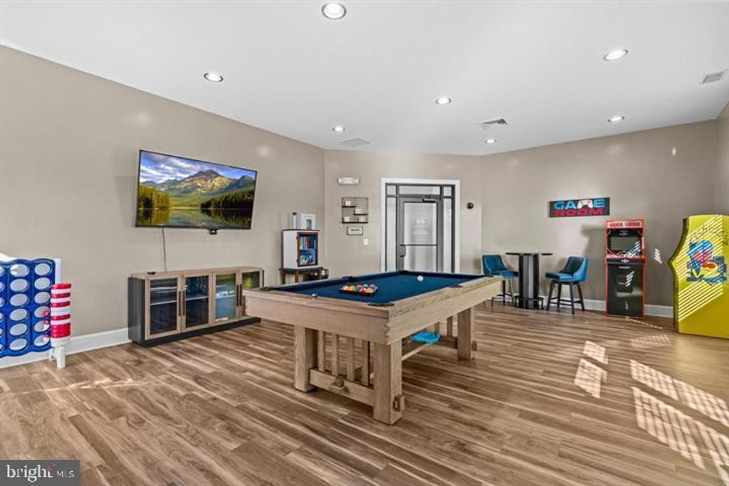 Image 39 of property listing at 3111 POTTERS HILL RD, Hanover, MD 21076
