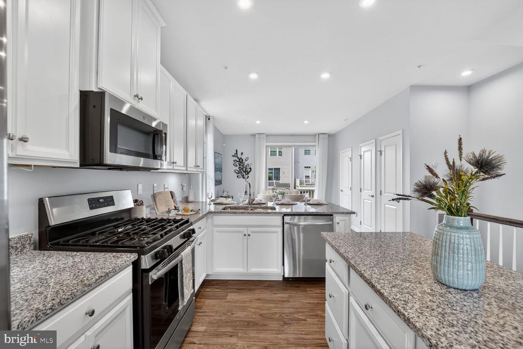 Image 7 of property listing at 3111 POTTERS HILL RD, Hanover, MD 21076