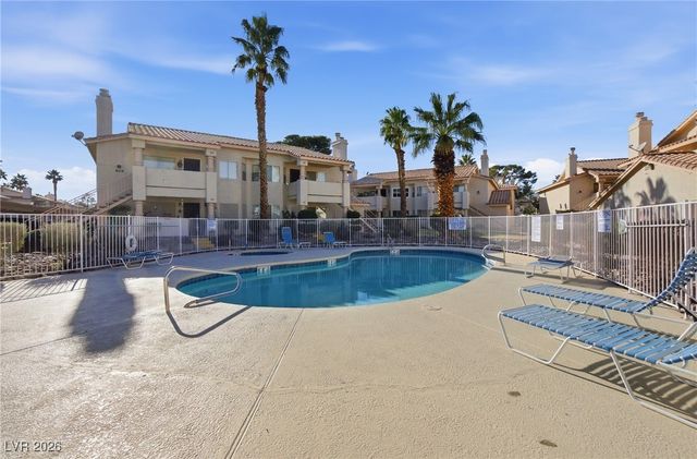 945 Falconhead Lane 201, Las Vegas, NV 89128