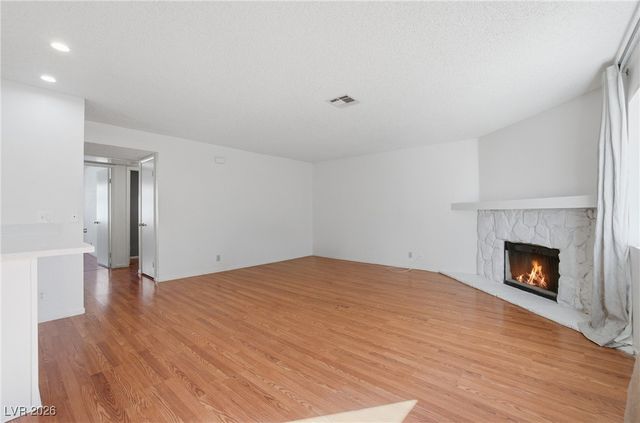 945 Falconhead Lane 201, Las Vegas, NV 89128