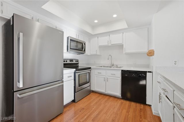 945 Falconhead Lane 201, Las Vegas, NV 89128