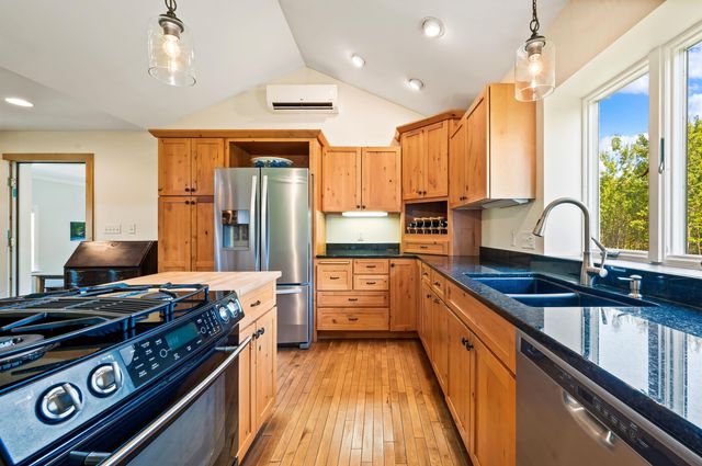 1 Messer Road, Wilmot, NH 03287