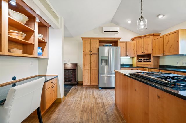 1 Messer Road, Wilmot, NH 03287