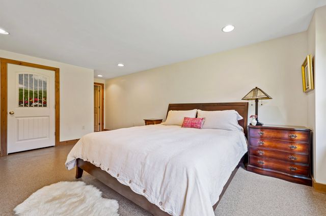 1 Messer Road, Wilmot, NH 03287