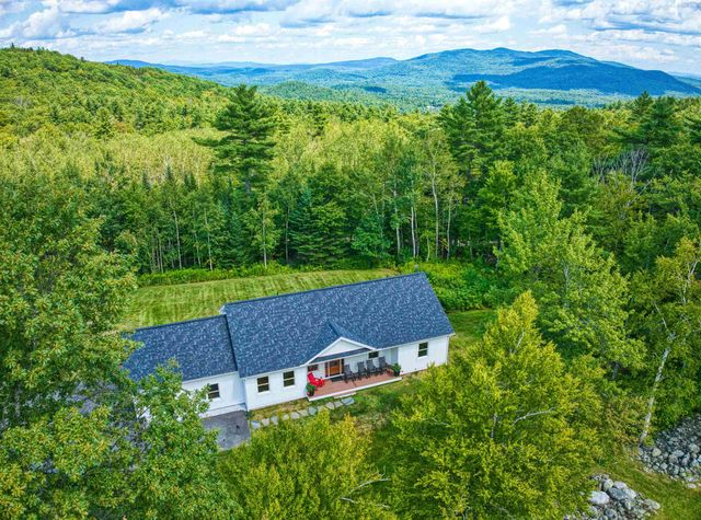 1 Messer Road, Wilmot, NH 03287