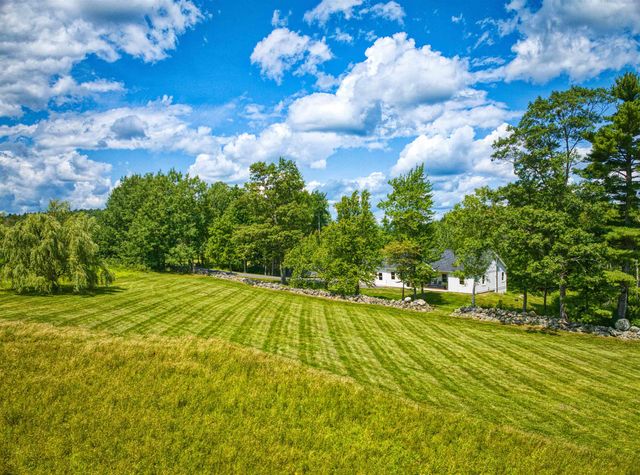 1 Messer Road, Wilmot, NH 03287