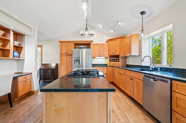 1 Messer Road, Wilmot, NH 03287